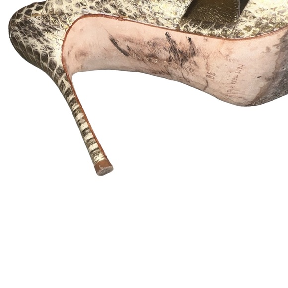 🌟MANOLO BLAHNIK🌟 AUTHENTIC 🌟       SZ 39 EU 8.5 US - Picture 7 of 8